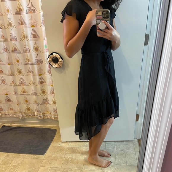 Abercrombie & Fitch wrap dress - Picture 3 of 10